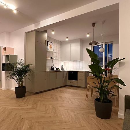 Apartament Na Letniej Z Duzym Tarasem Z Widokiem Na Gory Klodzko Exterior photo