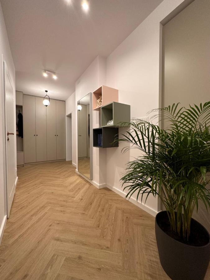Apartament Na Letniej Z Duzym Tarasem Z Widokiem Na Gory Klodzko Exterior photo