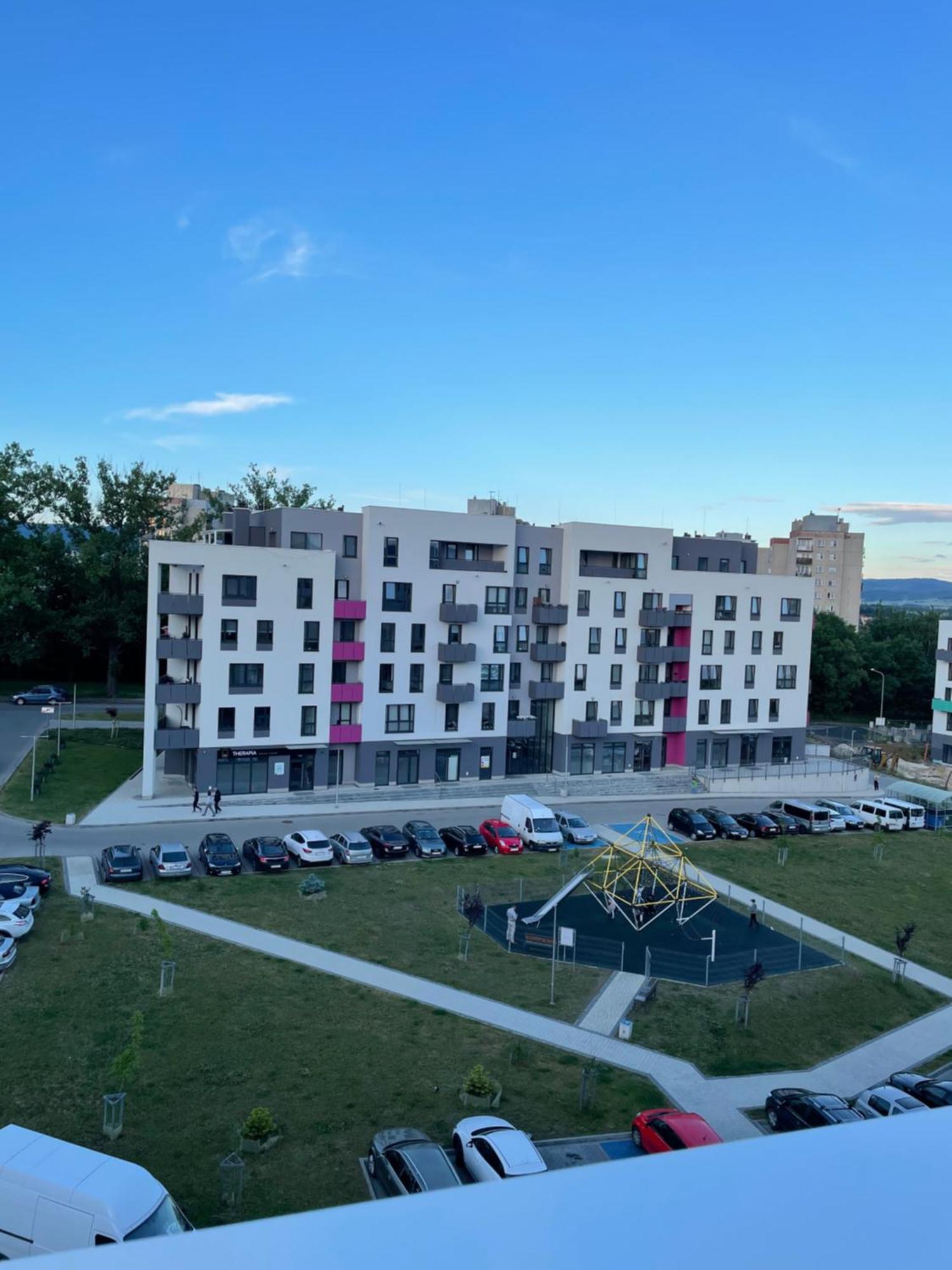 Apartament Na Letniej Z Duzym Tarasem Z Widokiem Na Gory Klodzko Exterior photo