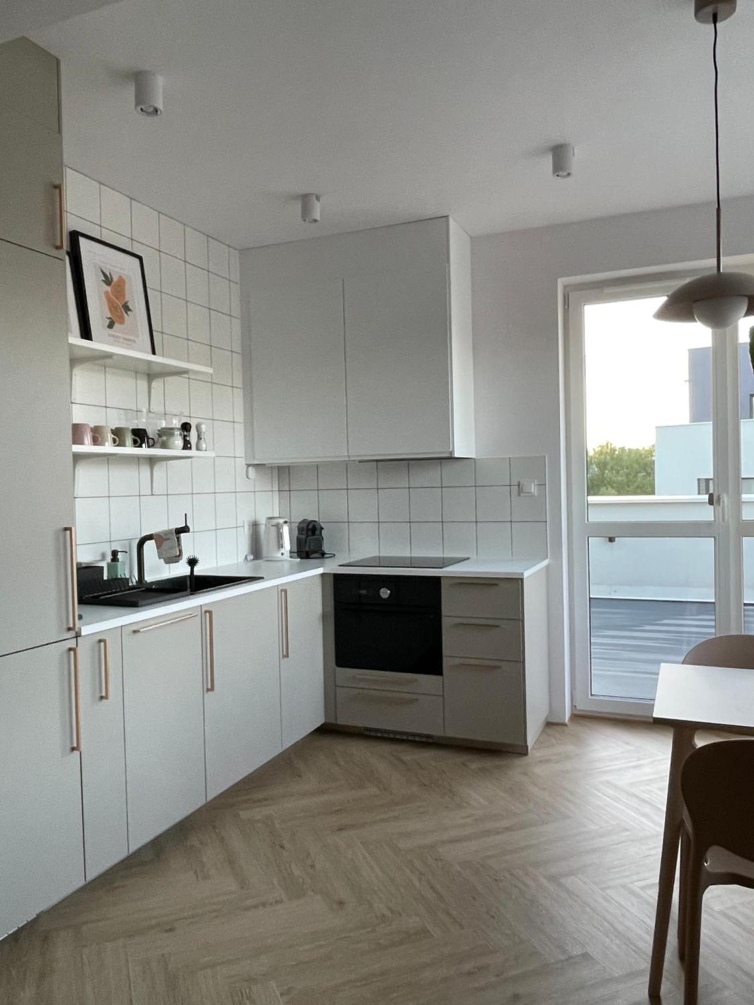 Apartament Na Letniej Z Duzym Tarasem Z Widokiem Na Gory Klodzko Exterior photo